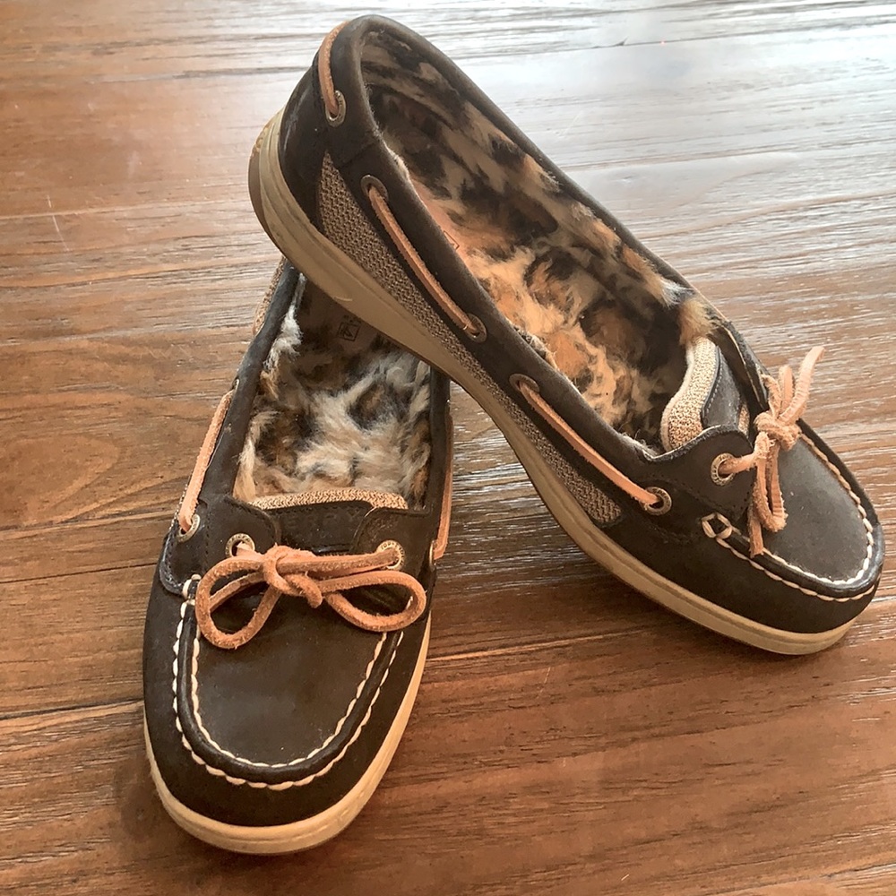 Women’s Sperry shoes